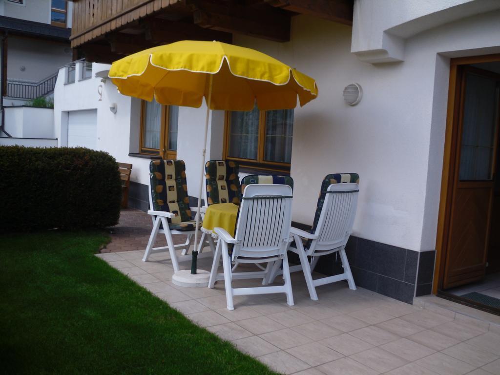 Appartements Daisy Serfaus Ruang foto